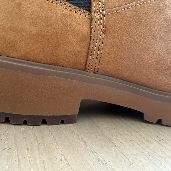 New without box Timberland Carnaby chelsea boots 7.5 - Picture 11 of 15